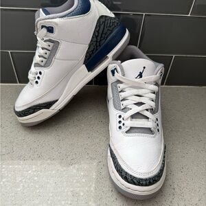 Jordan Kids White Navy Gray Retro 3 Sneakers
